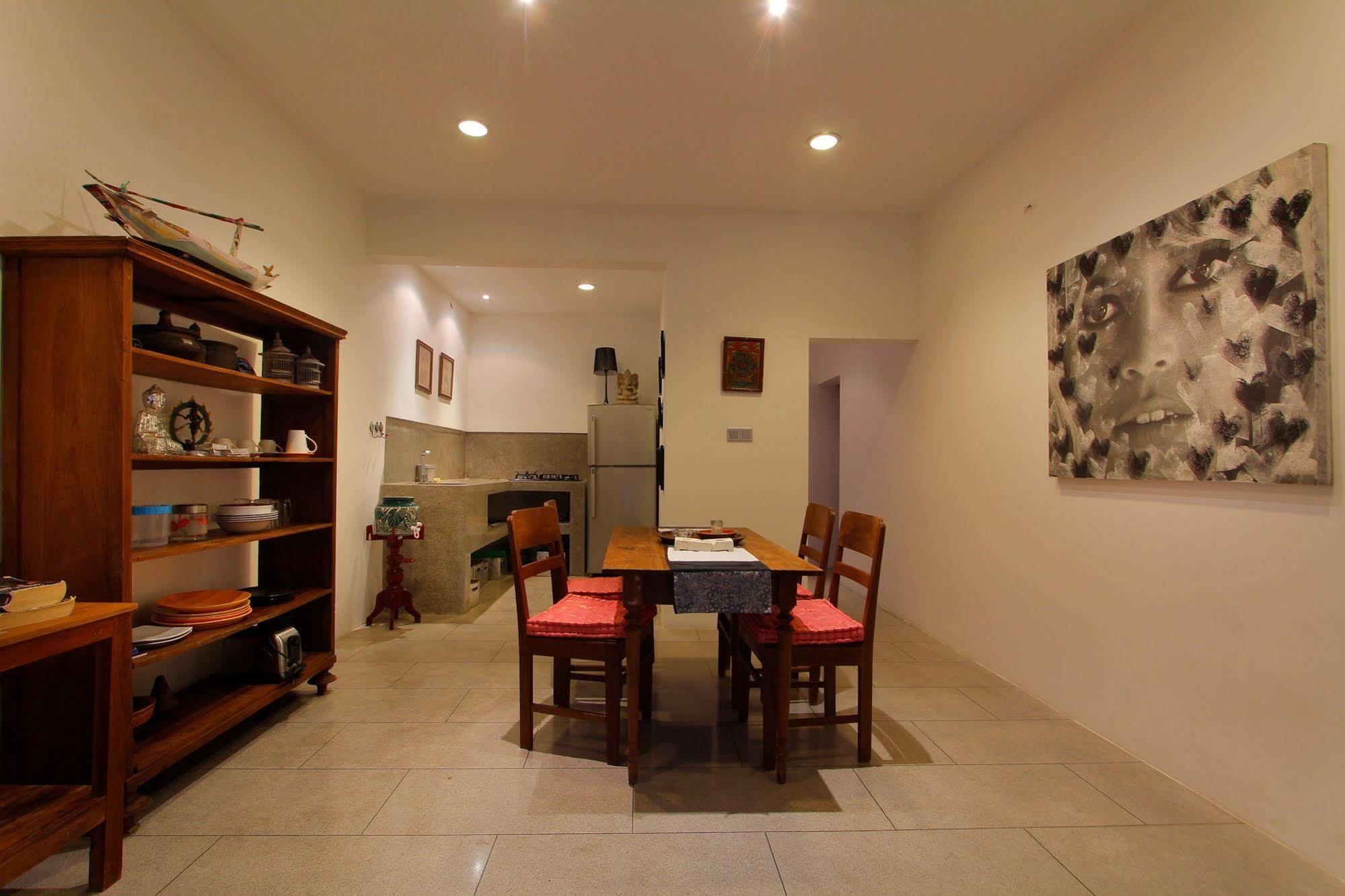 The Apartments Canggu Екстериор снимка